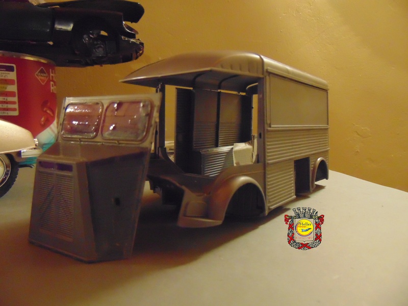 CITROËN Fourgon type H, le vélocycliste et l EDF Réf 80768 Dsc05957