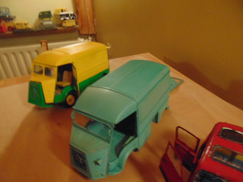 CITROËN Fourgon type H, le vélocycliste et l EDF Réf 80768 Dsc06122
