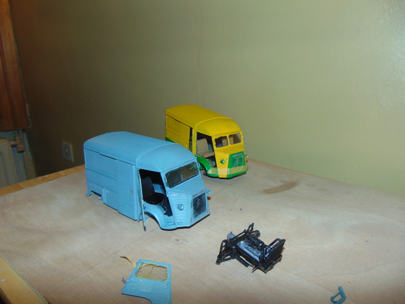 CITROËN Fourgon type H, le vélocycliste et l EDF Réf 80768 Dsc06178