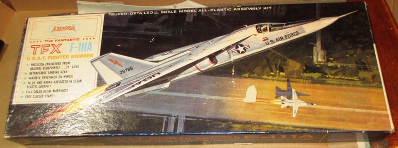 [AURORA] GENERAL DYNAMICS TFX F-111A 1/48ème Réf 368 A10