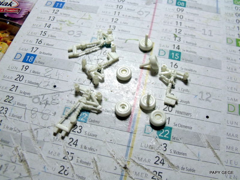 VABS SANITAIRE SYRACUSE VIB LEMIR ELI LINX MORTIER OPEX en scratch base Heller au 1/72 - Page 3 01-dsc17