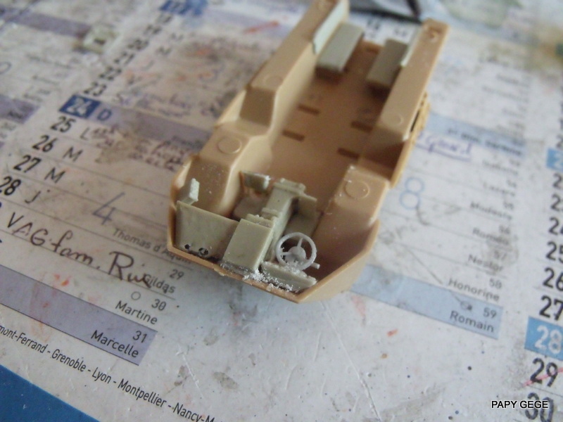 VABS SANITAIRE SYRACUSE VIB LEMIR ELI LINX MORTIER OPEX en scratch base Heller au 1/72 - Page 5 05-dsc22