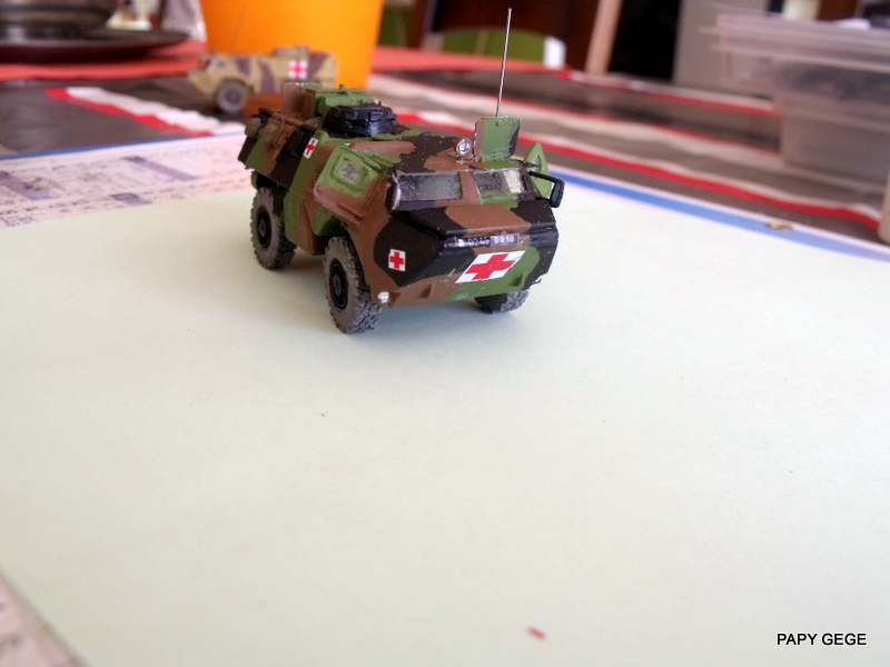 VABS SANITAIRE SYRACUSE VIB LEMIR ELI LINX MORTIER OPEX en scratch base Heller au 1/72 15-dsc13