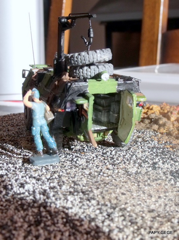 VABS SANITAIRE SYRACUSE VIB LEMIR ELI LINX MORTIER OPEX en scratch base Heller au 1/72 - Page 3 28-dsc13