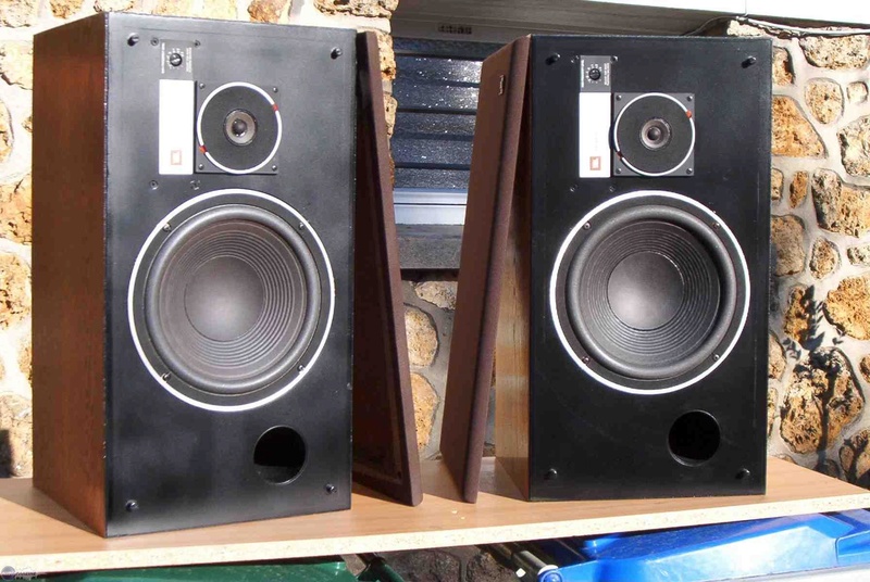 Modèle L26  DECADE Jbl_l210