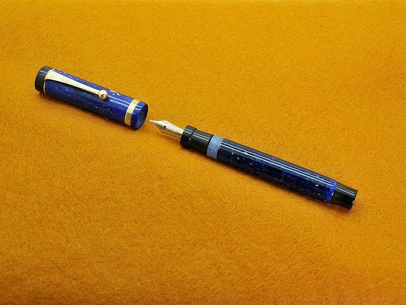 Une autre de mes passions : les stylos plumes ! 121