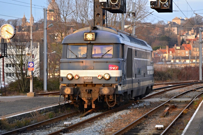 [TOPIC FERROVIAIRE] Photos et vidéos des trains de la SNCF en Champagne Ardenne et ailleurs - Page 19 31162210