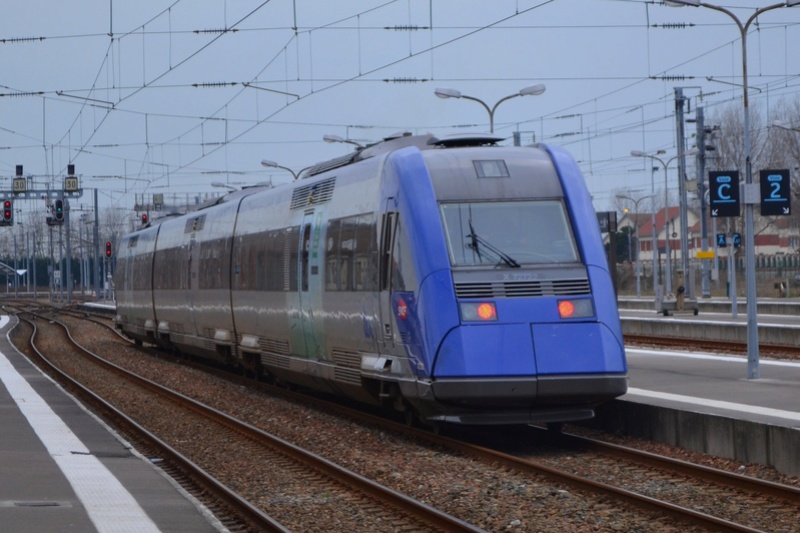 [TOPIC FERROVIAIRE] Photos et vidéos des trains de la SNCF en Champagne Ardenne et ailleurs - Page 19 X7272110