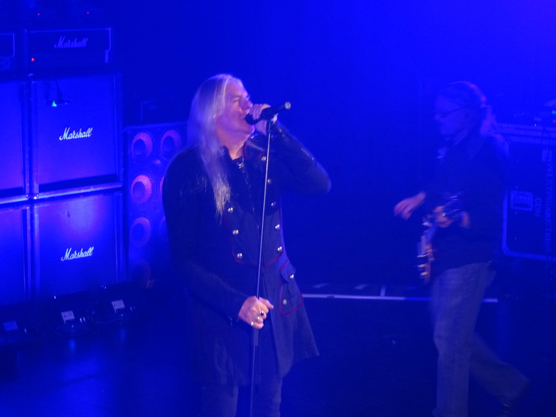 SAXON : Paris, Trianon, 14/11/16 Dsc04117