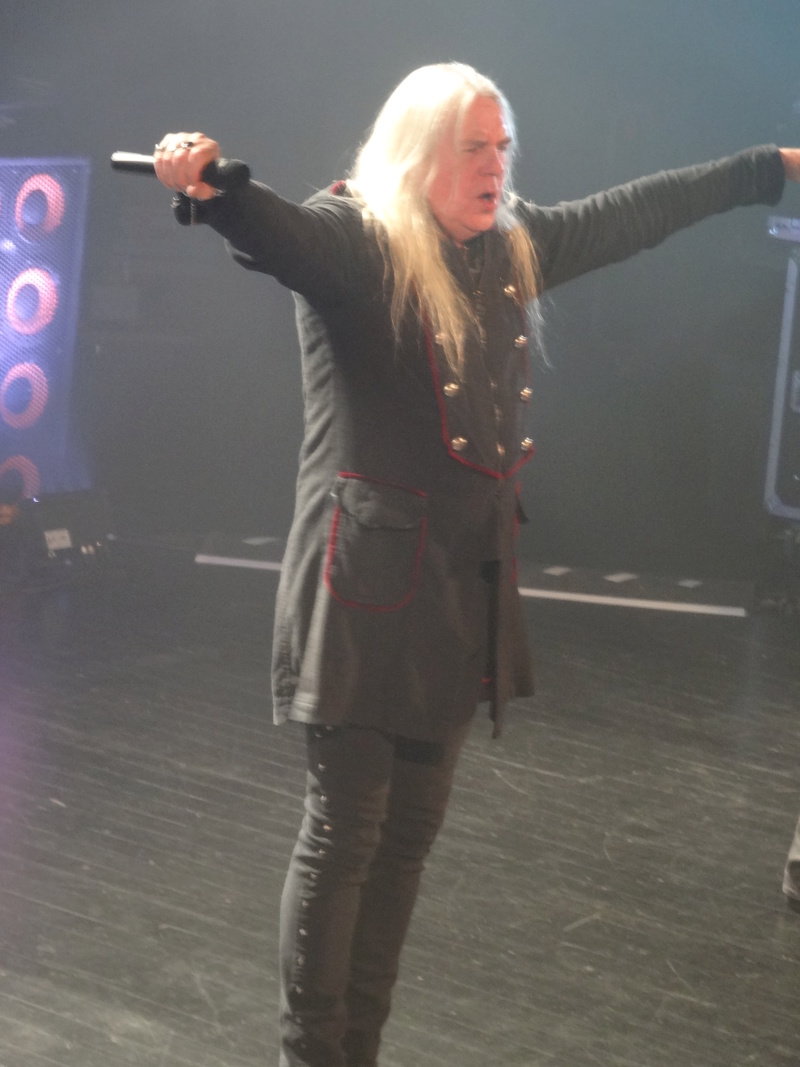 SAXON : Paris, Trianon, 14/11/16 Dsc04124