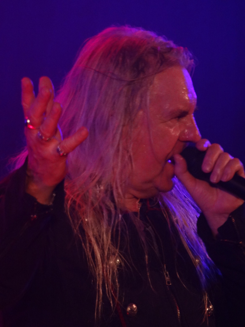 SAXON : Paris, Trianon, 14/11/16 Dsc04210