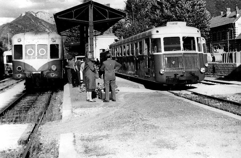 Autorails Renault ABH (Voie métrique)  Digne_10