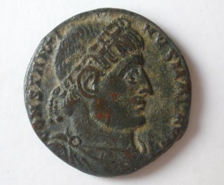 AE3 de Constantino I (GLORIA EXERCITVS) P6122212