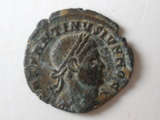 AE4 de Constantino II (GLORIA EXERCITVS) P6122310