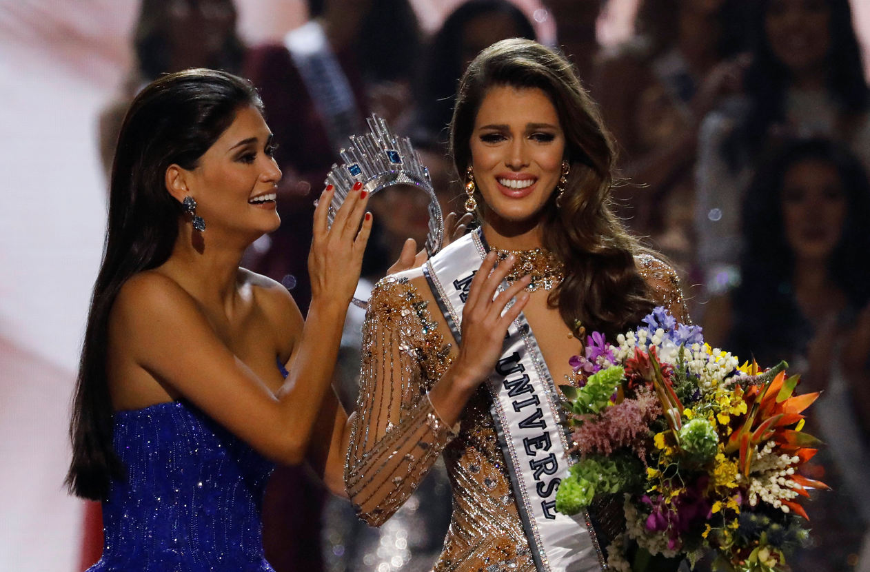 ♔ The Official Thread of MISS UNIVERSE® 2016 Iris Mittenaere of France ♔ 57da2510