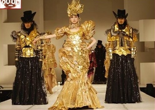 فستان من الذهب الخالص 2987-410