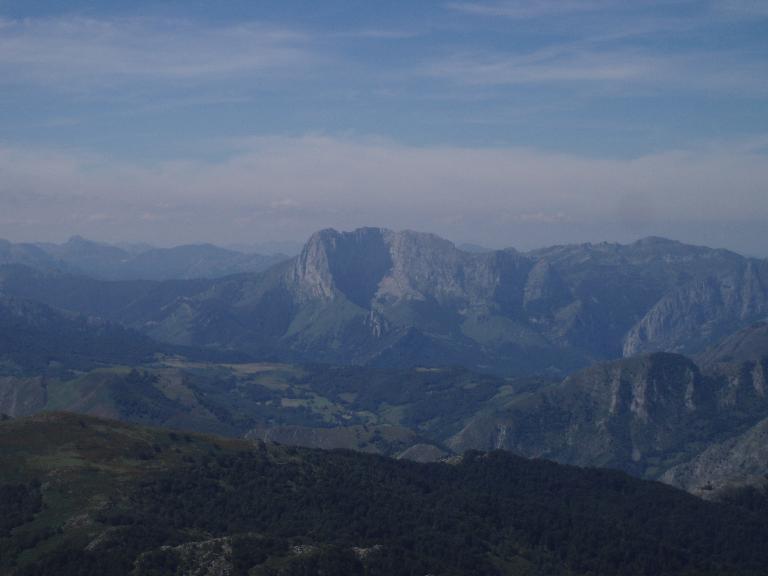 Mirador de Ordiales-Pico Cotalba ( Picos de Europa ) 03810