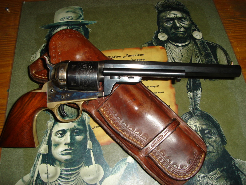 Revolvers "Western" en 45 Colt - Page 2 Dsc02910