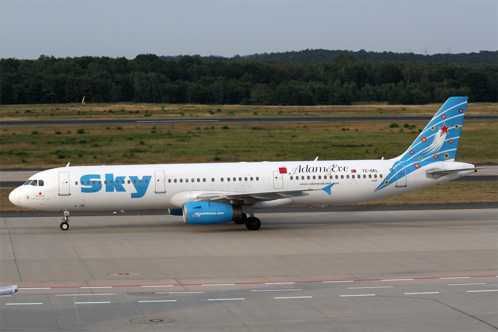 01.07.2010 - CGN A321_s10