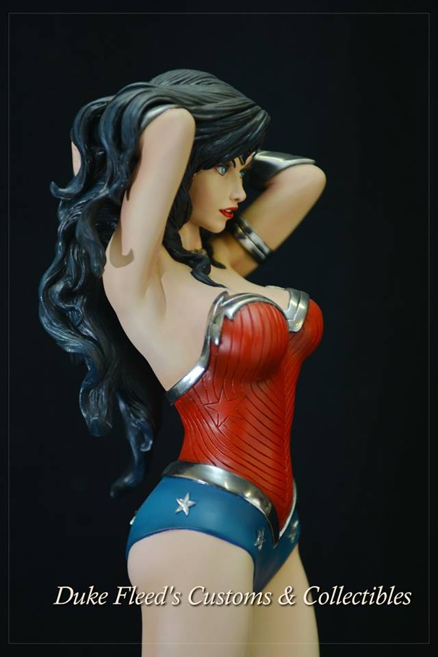 Wonder Woman custom basé sur la comiquette de poison ivy 15541210