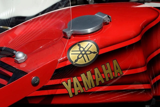 cotes d'un bouchon de reservoir de Yamaha TZ 13310411