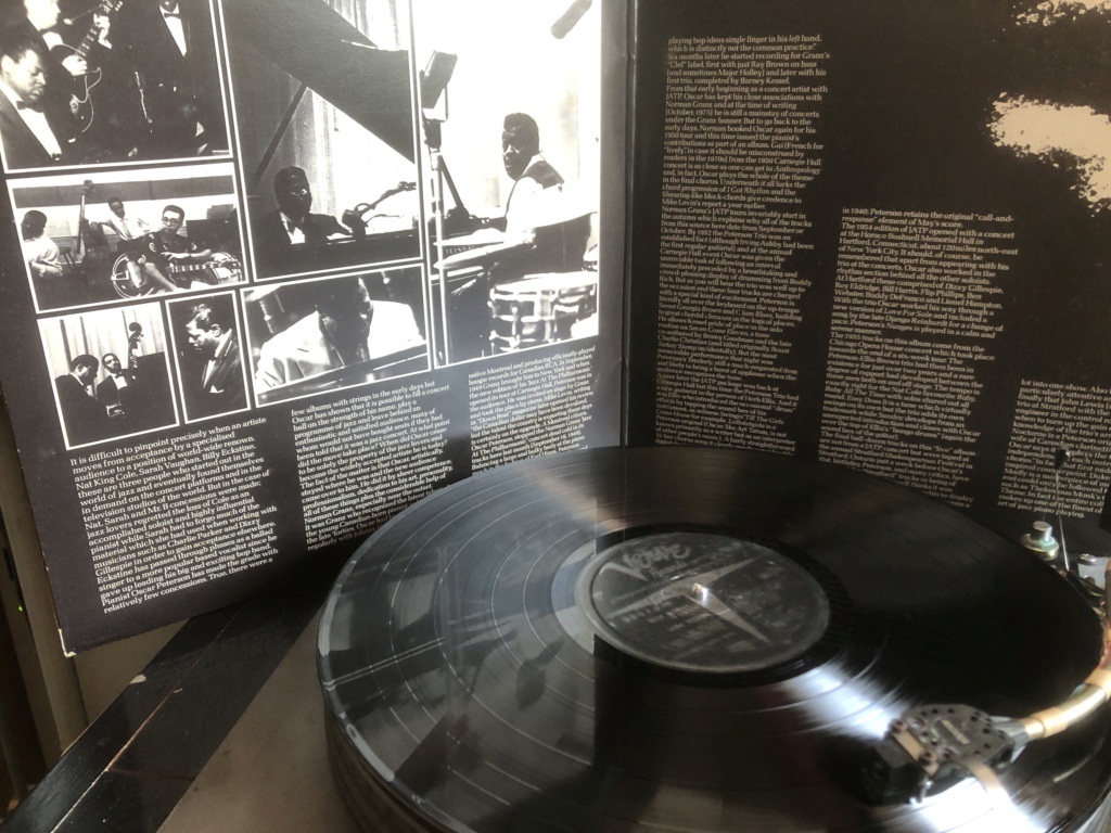 Oscar Peterson in Concert — Verve UK 2LP, 1960 pressing, mono Img-6613