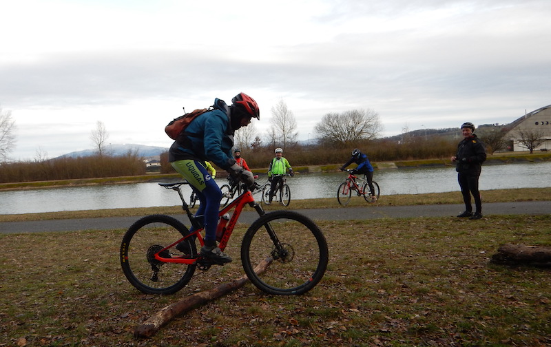 VTT pour l'après midi Galettes ... adhésions Dscn4428