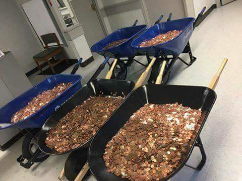 1500lb of pennies Fb_img10