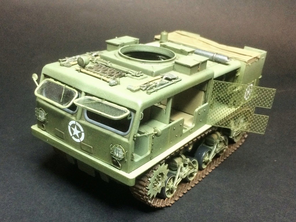 M4 High speed tractor - HOBBYBOSS - 1/35 - Page 8 Img_6818