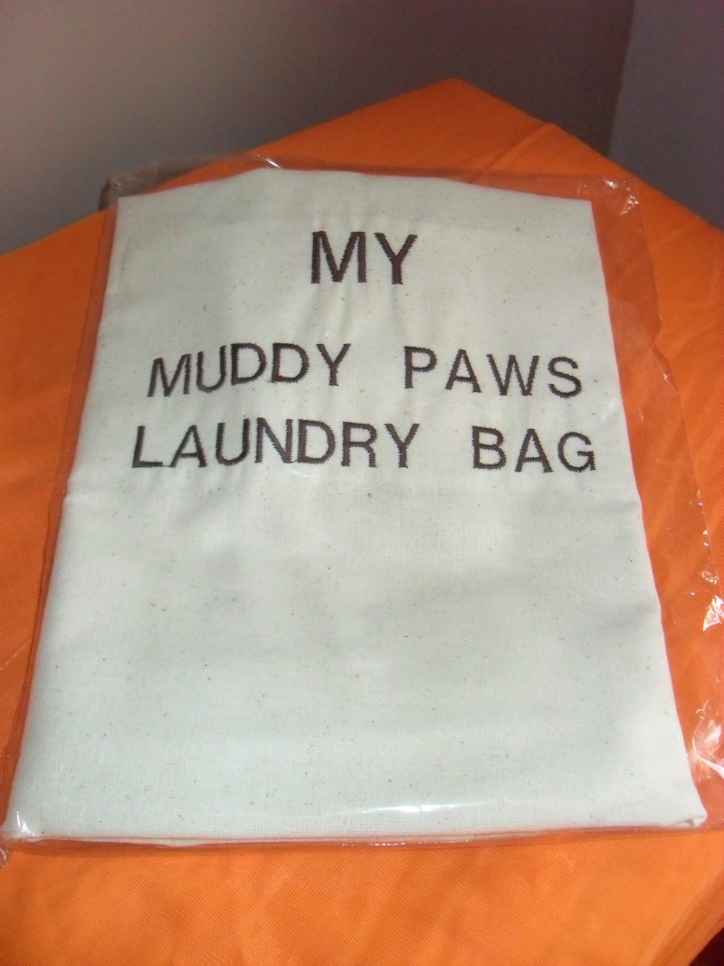 Item 114 - Muddy Paws Laundry Bag Auctio27