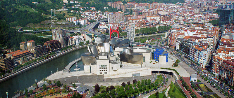 STREET VIEW : De l'iconisme en architecture. Bilbao11