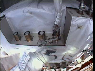 [ISS] Panne + réparation d'un des systèmes de refroidissement  - Page 15 Vlcsn173