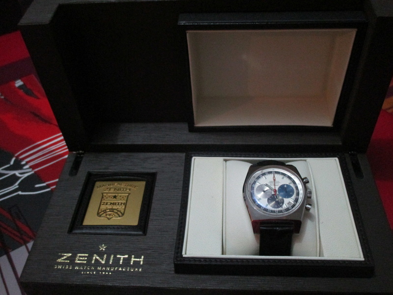 ZENITH - Zenith El Primero 42 mm ou Oméga Speedmaster "Moonwatch" - Page 2 Img_1410