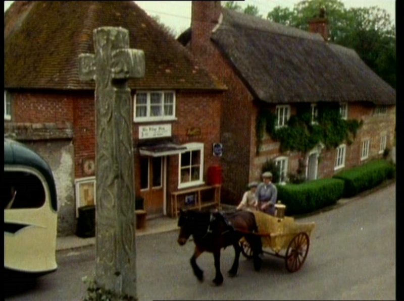 Série "Miss Marple" (BBC, 1984-1992) Pdvd_012