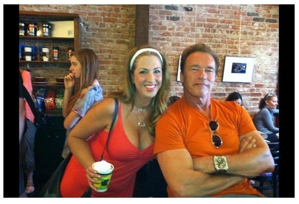  Arnold Schwarzenegger 2012 - Page 3 Z10