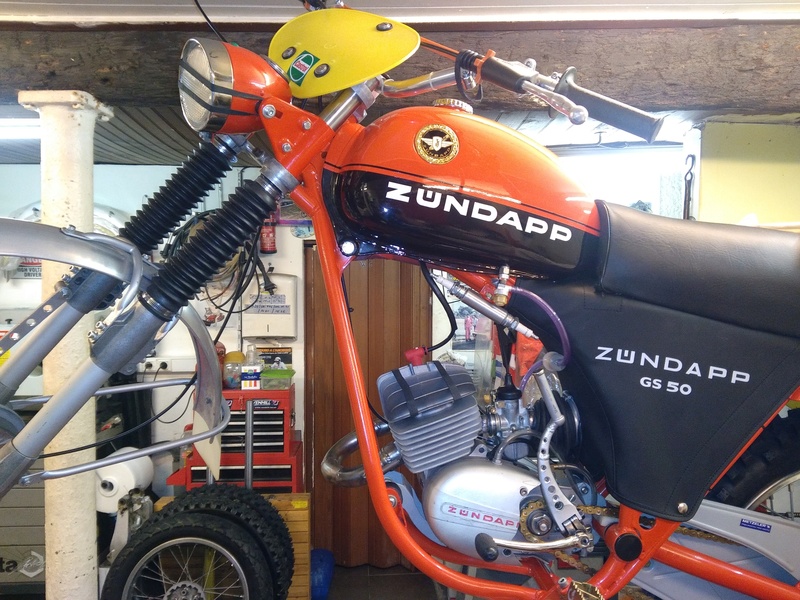 ZUNDAPP 50 GS REPLICA - Page 10 Img_2015