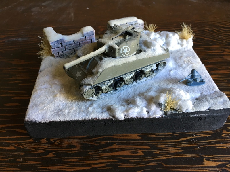 Sherman sous la neige 1/72 Img_4511