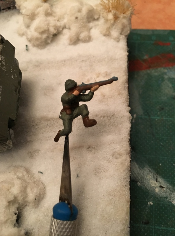 Sherman sous la neige 1/72 Img_4612