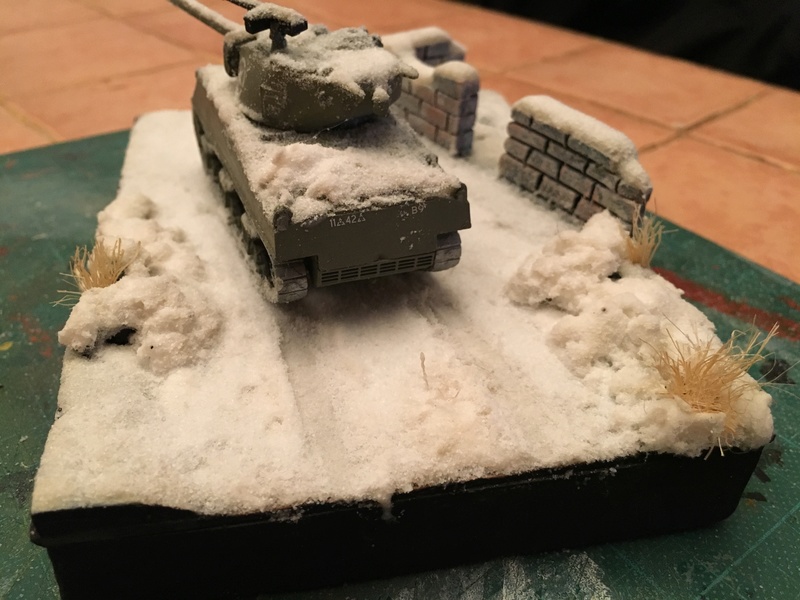 Sherman sous la neige 1/72 Img_4616