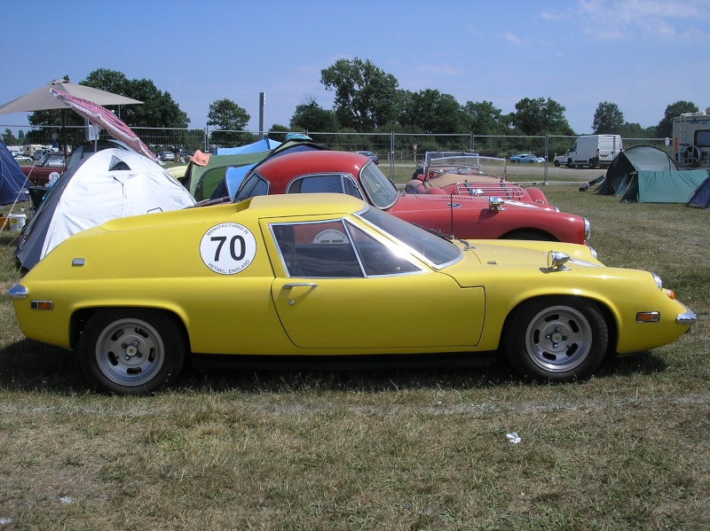 Le Mans Classic 2010 - Page 2 P7110018