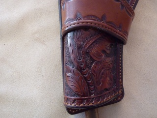 "TRAVAUX SUR HOLSTER MEXICAN" by SLYE P1010619