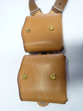 HOLSTER CUIR " MULTI FONCTIONS" : le "DREADFULL" by SLYE P1120116