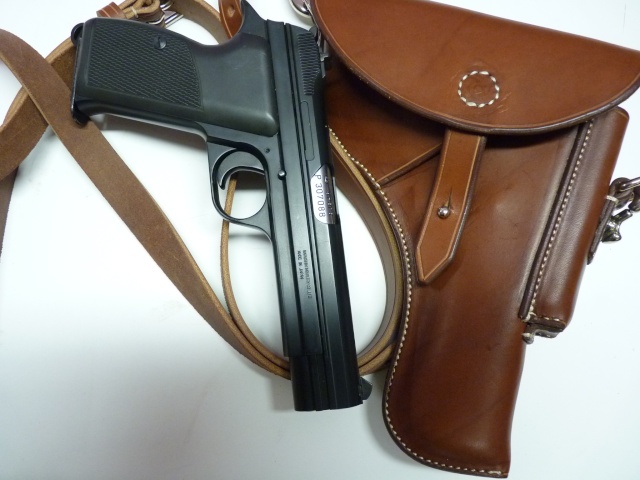 "HOLSTER REGLEMENTAIRE pour SIG P 210 " by SLYE P1130043