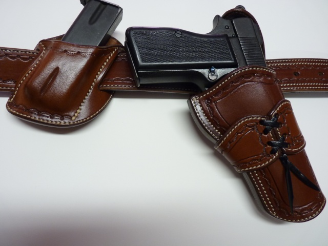 "GP 35 HOLSTER WESTERN" by SLYE P1130050