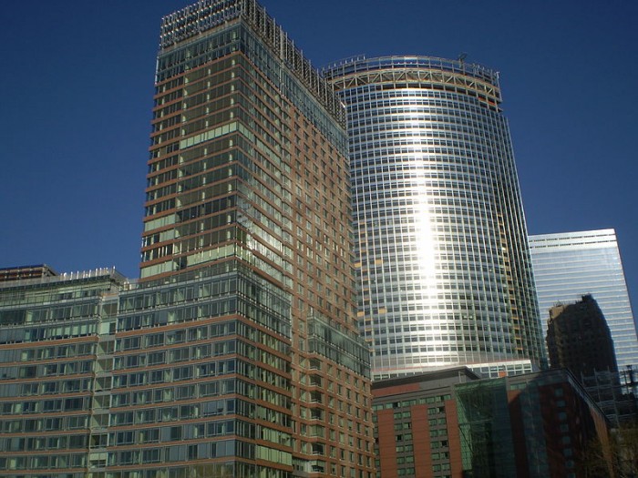 THE MOST IMPORTANT NEWS - NEW YORK PROTESTERS CAMP OUT AT GOLDMAN SACHS TO OPPOSE TRUMP Goldma10