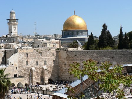THE MOST IMPORTANT NEWS - TRUMP DOUBLES DOWN ON JERUSALEM EMBASSY PROMISE Jerusa12