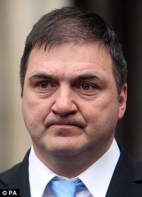 Mark Williams-Thomas AGAIN - Now he claims to have new leads on the JILL DANDO and CLAUDIA LAWRENCE cases - but why exactly do the police & media give him special treatment, and who is promoting him? Dando_13