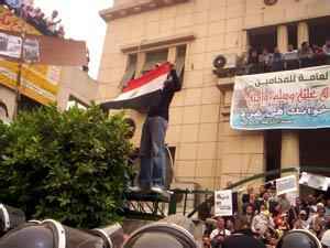 منظموا إضراب "الفيس بوك" كابوس الحكومة المصرية 60657110