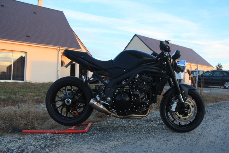 Triumph 1050 Speed triple - Page 7 Img_7212