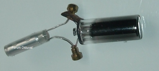 Un projet de compteur geiger à transistors Starte11